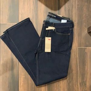 Levi’s Dark Wash Boot Cut Jeans